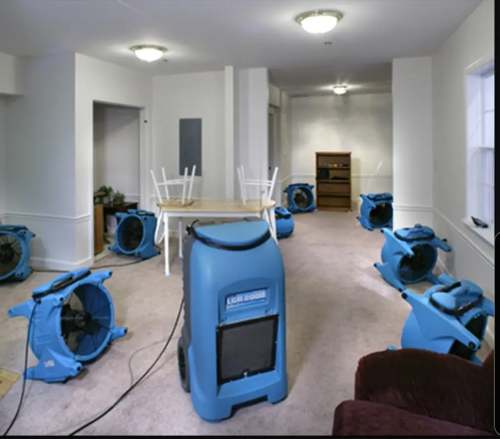 Air movers and dehumidifier setup for Water Extraction & Removal in Star